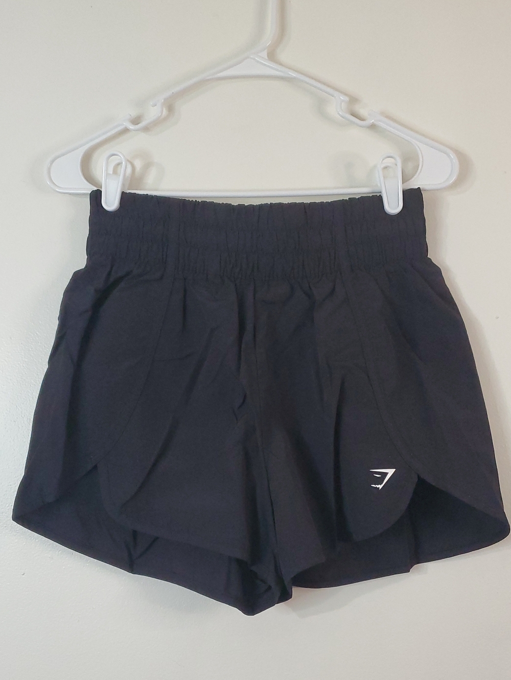 Gymshark Black Women’s Nylon Running Shorts Size Small Highrise 2" Wide Waistban
